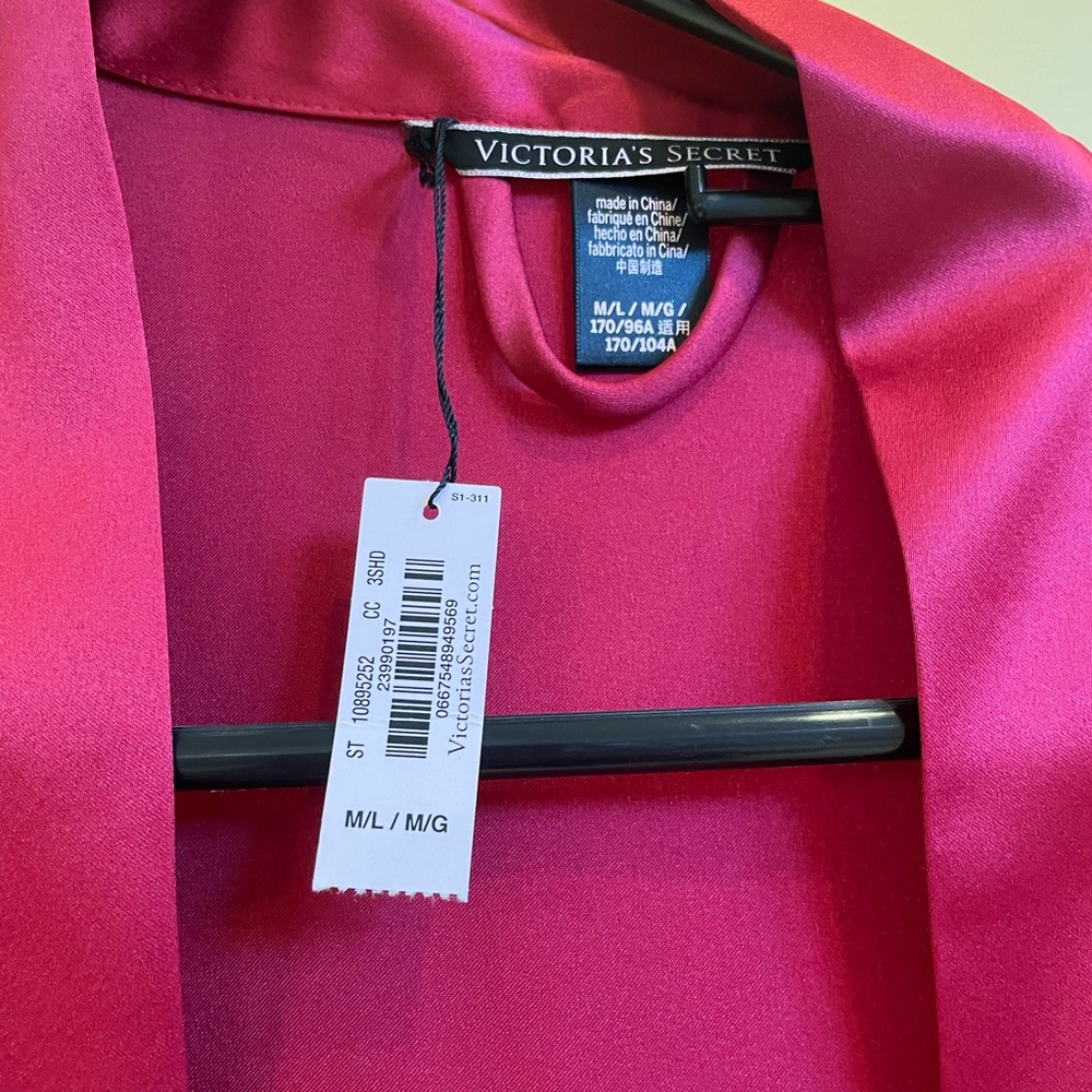 NEW Victoria Secrets Midi Robe - Picture 2 of 4